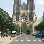 L Industriel Remois, Centre Ville, Proche De La Cathedrale Reims